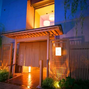 wa-qoo-shitaderamachi.hotels-osaka.net/