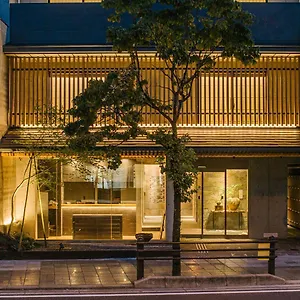 Higashiyama Shikikaboku ***** Kioto
